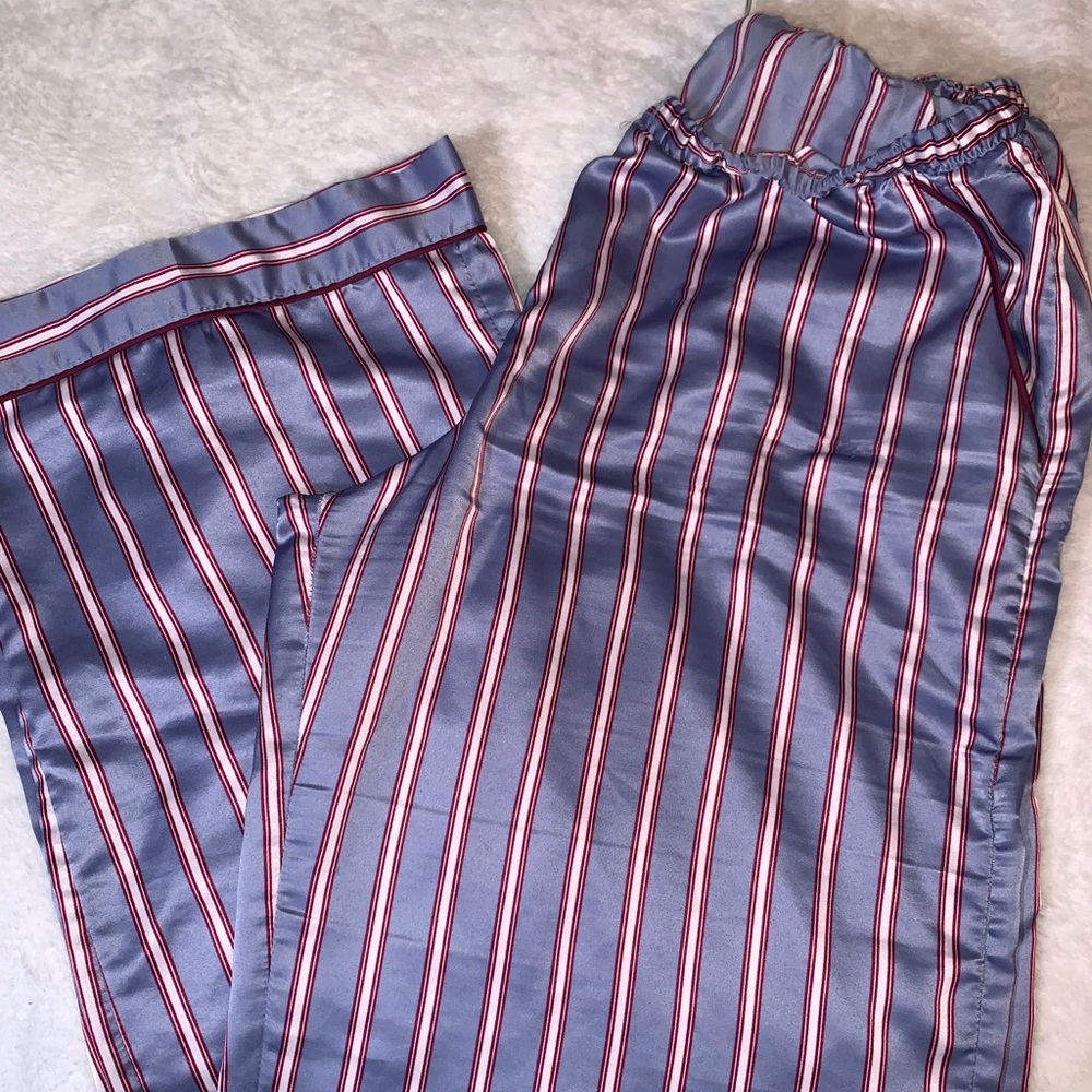 Silky Pajamas size M - Picture 3 of 3